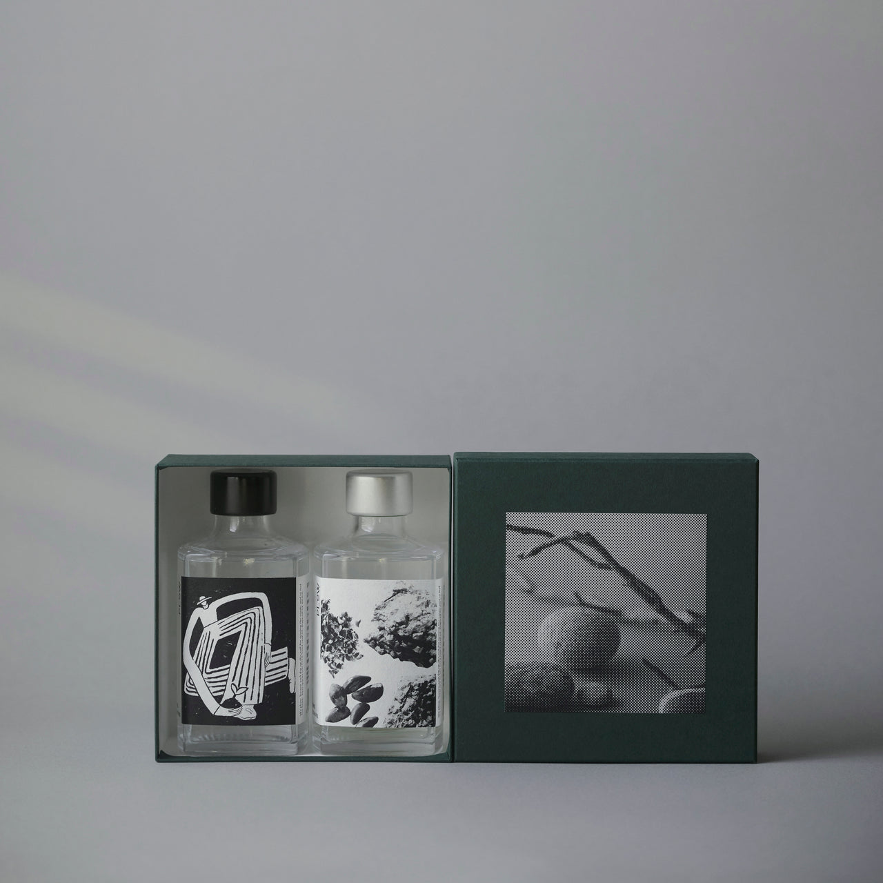 Gift Box  |  001 Gin & 029 Yuzu cacao Gin