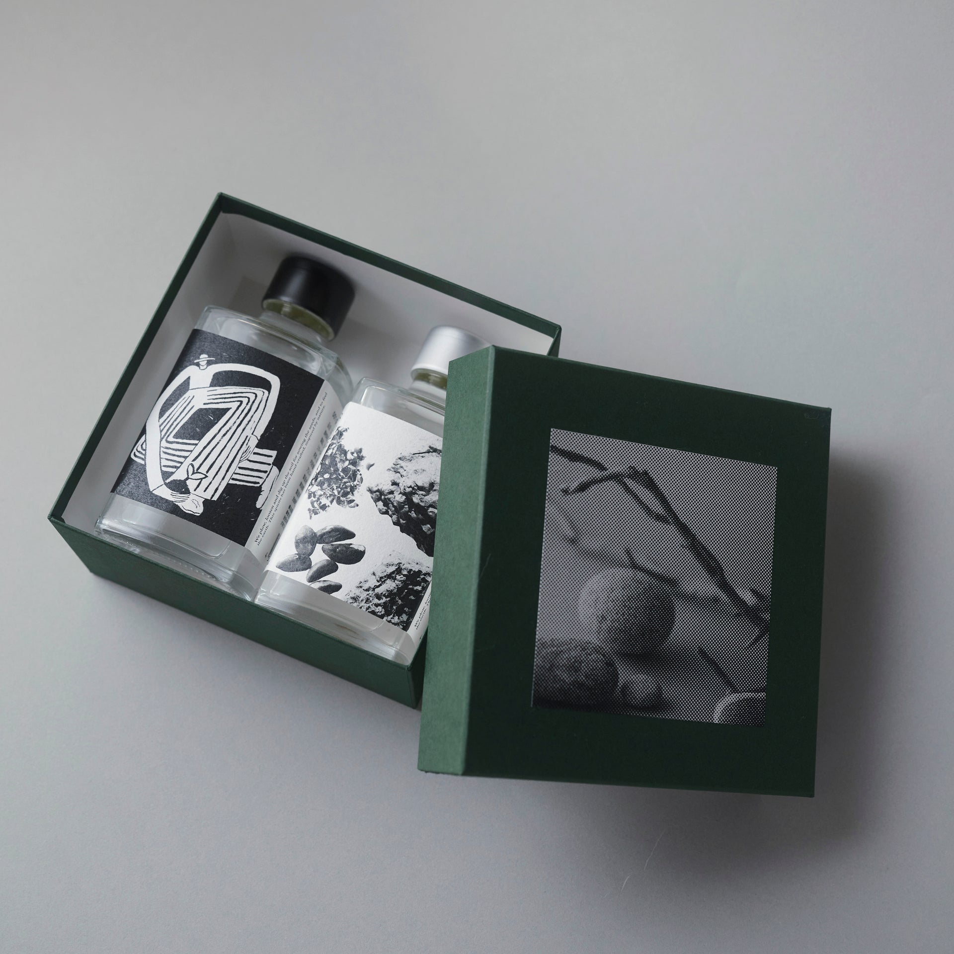 Gift Box  |  001 Gin & 029 Yuzu cacao Gin